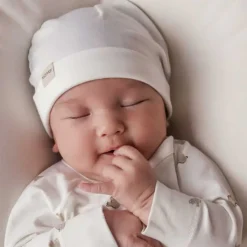 AIKO HUE | GENTLE WHITE