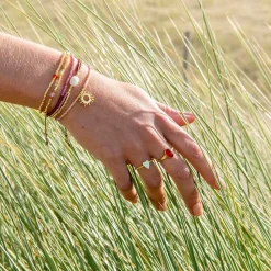 BALANCED CARNELIAN BRACELET