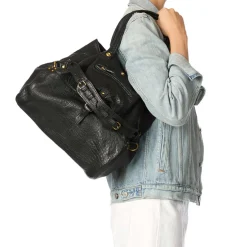 BILLY M TASKE | NOIR