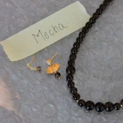 CHERIE BON BON NECKLACE | MOCHA