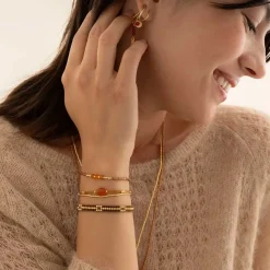 COMPETENT CARNELIAN ARMBÅND