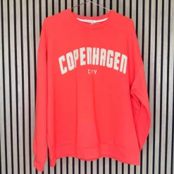 CPH CITY SWEATSHIRT | ROSSO