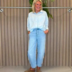 DALILA JEANS | LIGHT DENIM