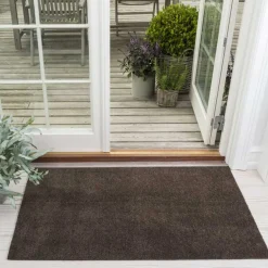 DØRMÅTTE ENSFARVET 67X120 CM | BROWN