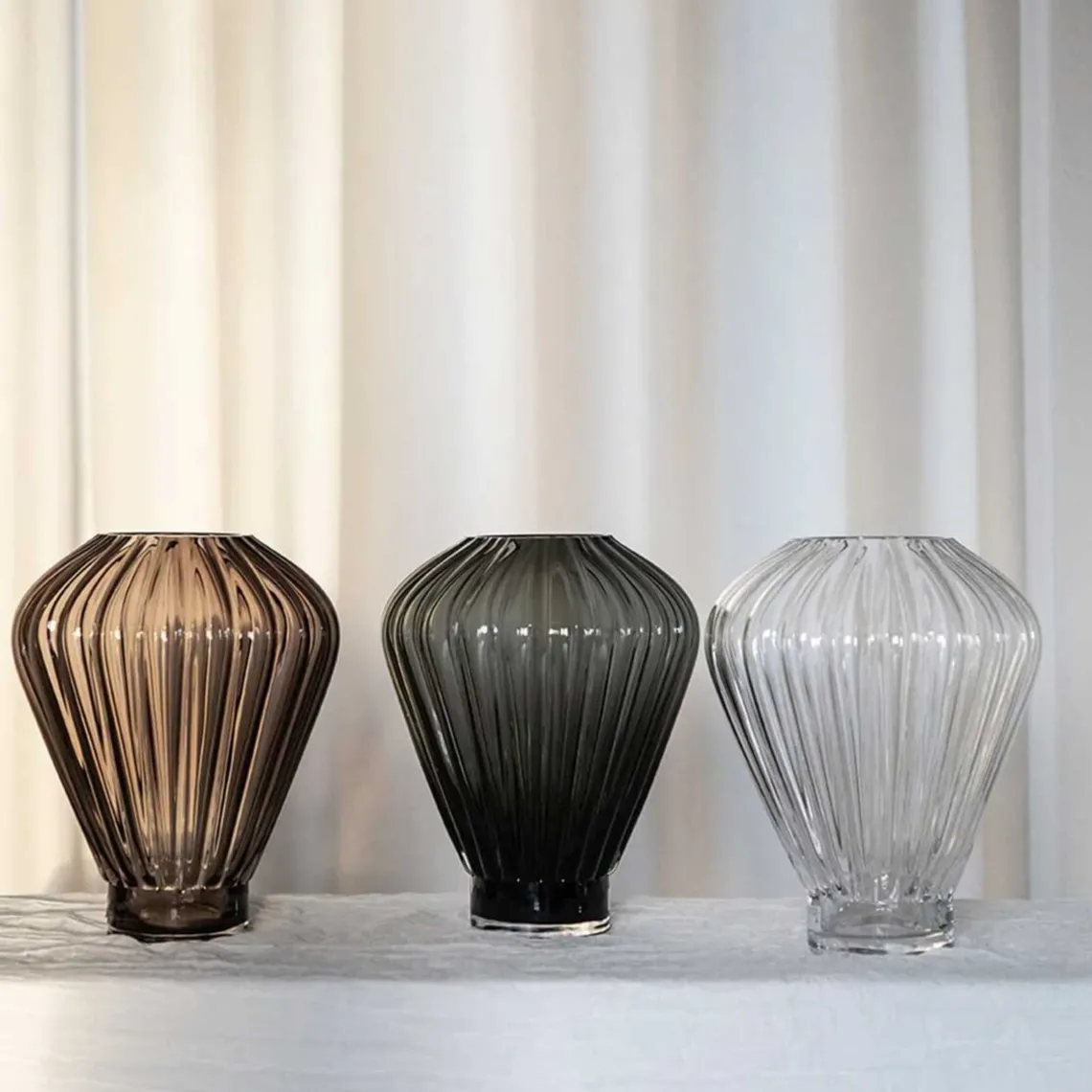 EVELYN MEDIUM VASE 27 CM | CLEAR