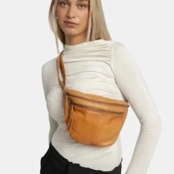 FAUST URBAN TASKE | BURNED TAN