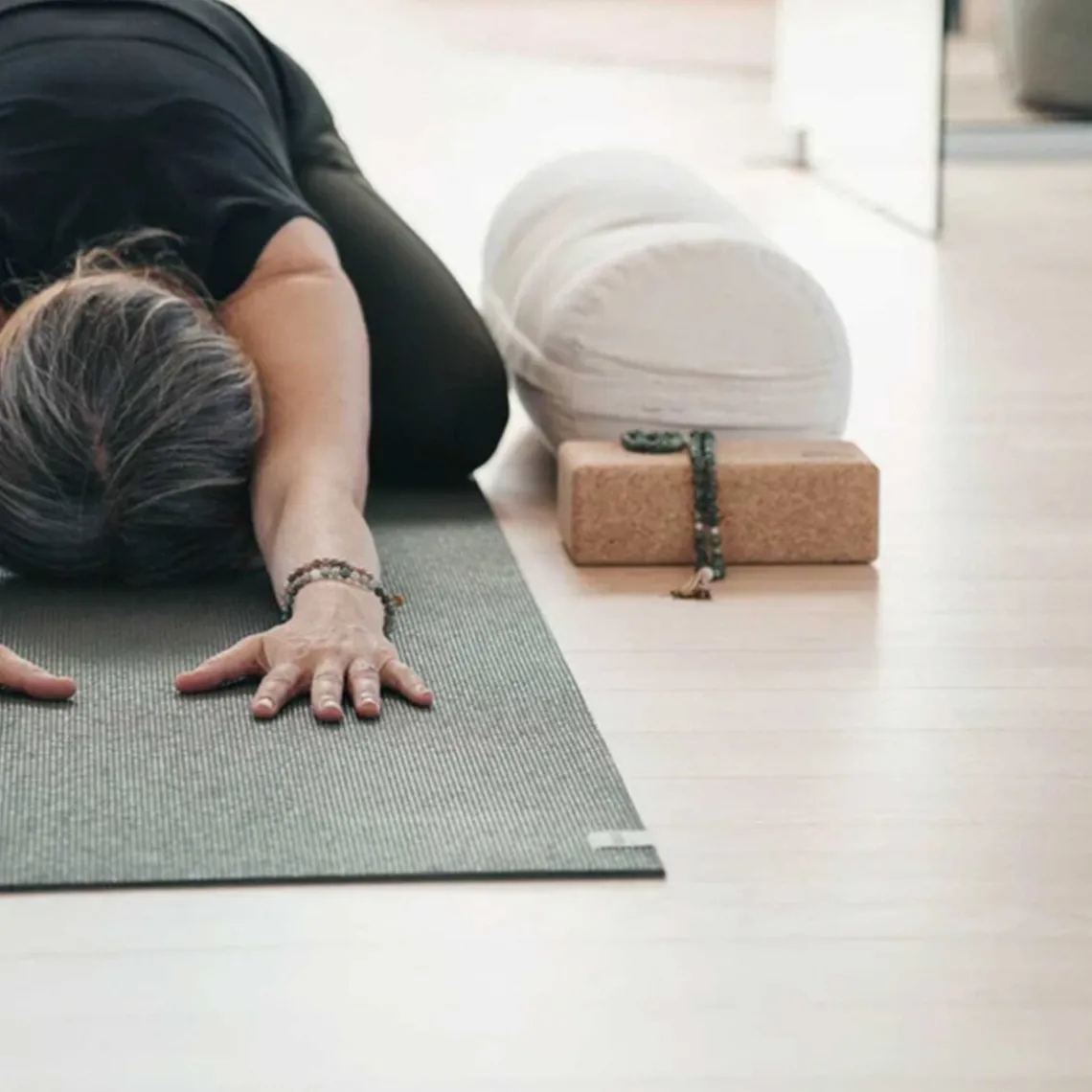 INFINITY STUDIO MAT | DARK OLIVE