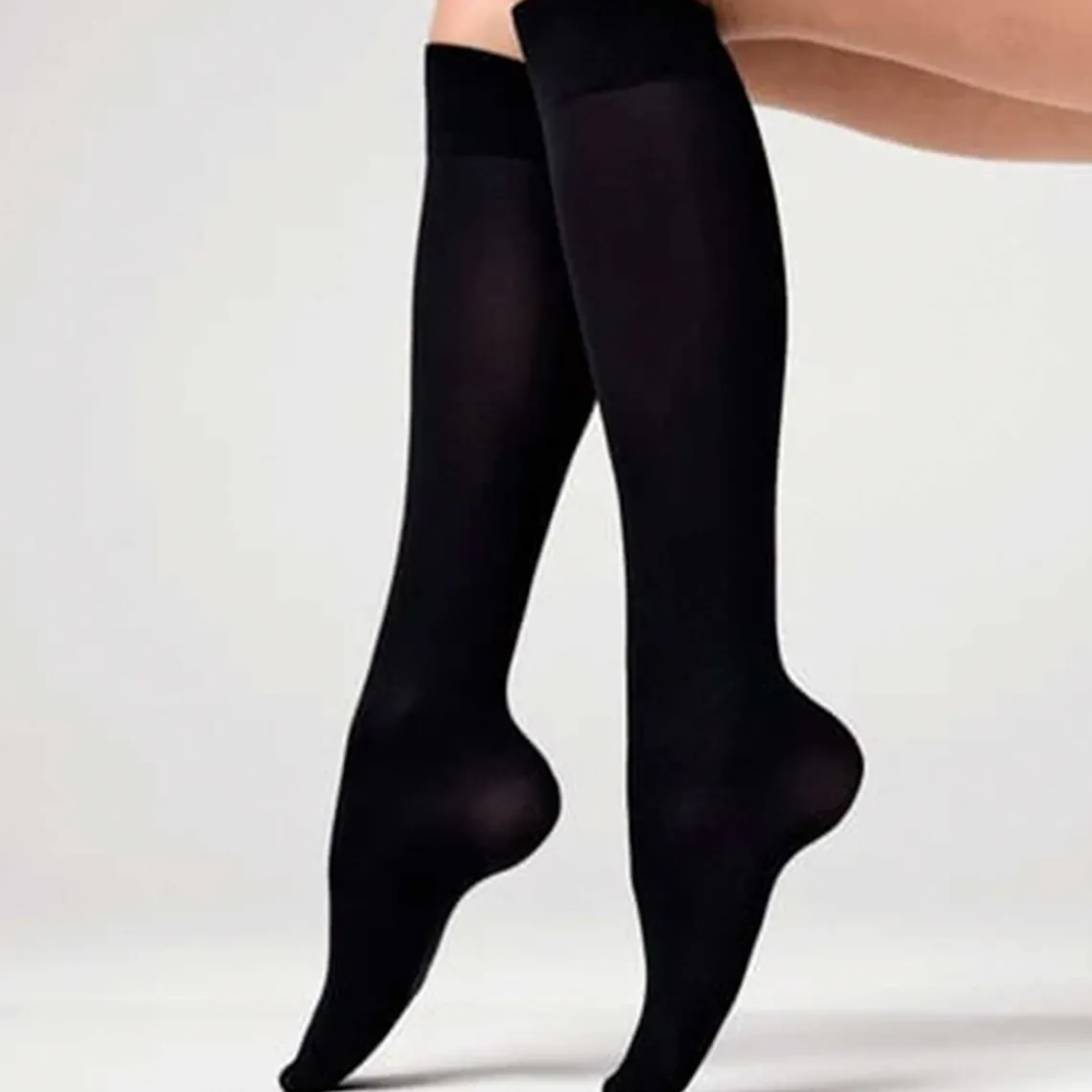 INGRID KNÆSTRØMPER | BLACK