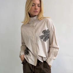 JESSIE EMBROIDERY SHIRT | SAND STRIPE