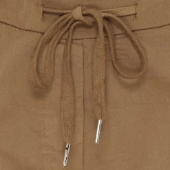 KALIE BUKSER | CAMELLO