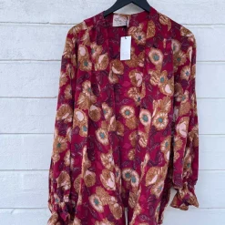 LOLA SHIRT | DARK RED