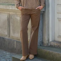 MALIA JEANS | CAPPUCCINO