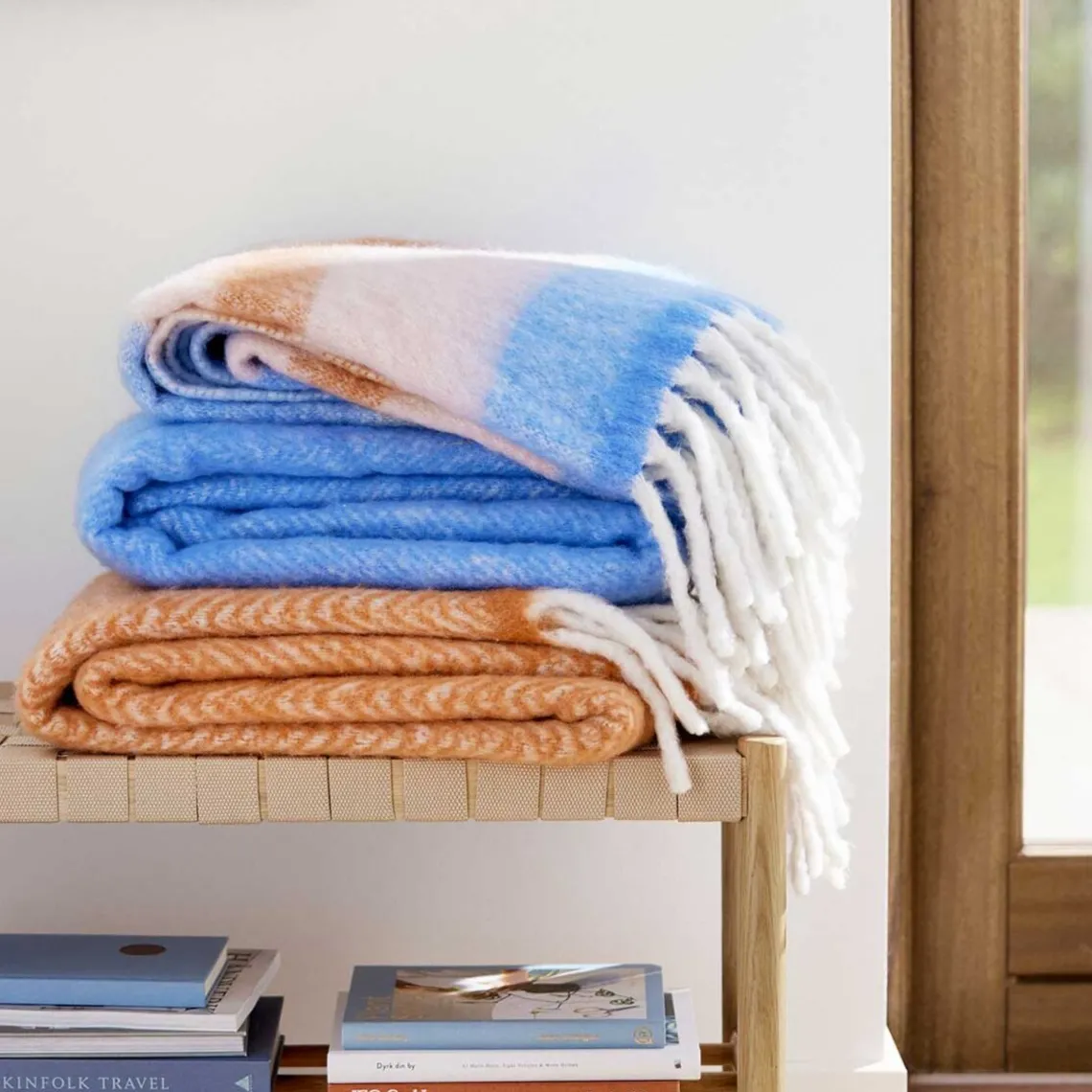 MATHEA ULDPLAID 130X170CM | SEA BLUE