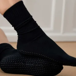 MIND RIB ANTI SLIP SOCKS | BLACK