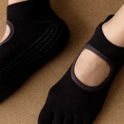 MIND TOE ANTI SLIP SOCKS | DARK BROWN