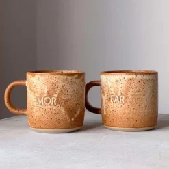 ODA KOP M/NAVN I STENTØJ 8X8CM | MOR/BRUN