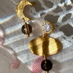 PETIT CLAIRE DE LUNE EARRING | MOCHA