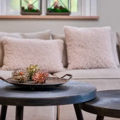 PUDE MED PELS 50X50 | OFF WHITE