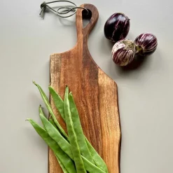 RAW SKÆREBRÆT I OLIERET ACACIETRÆ 15X50 CM