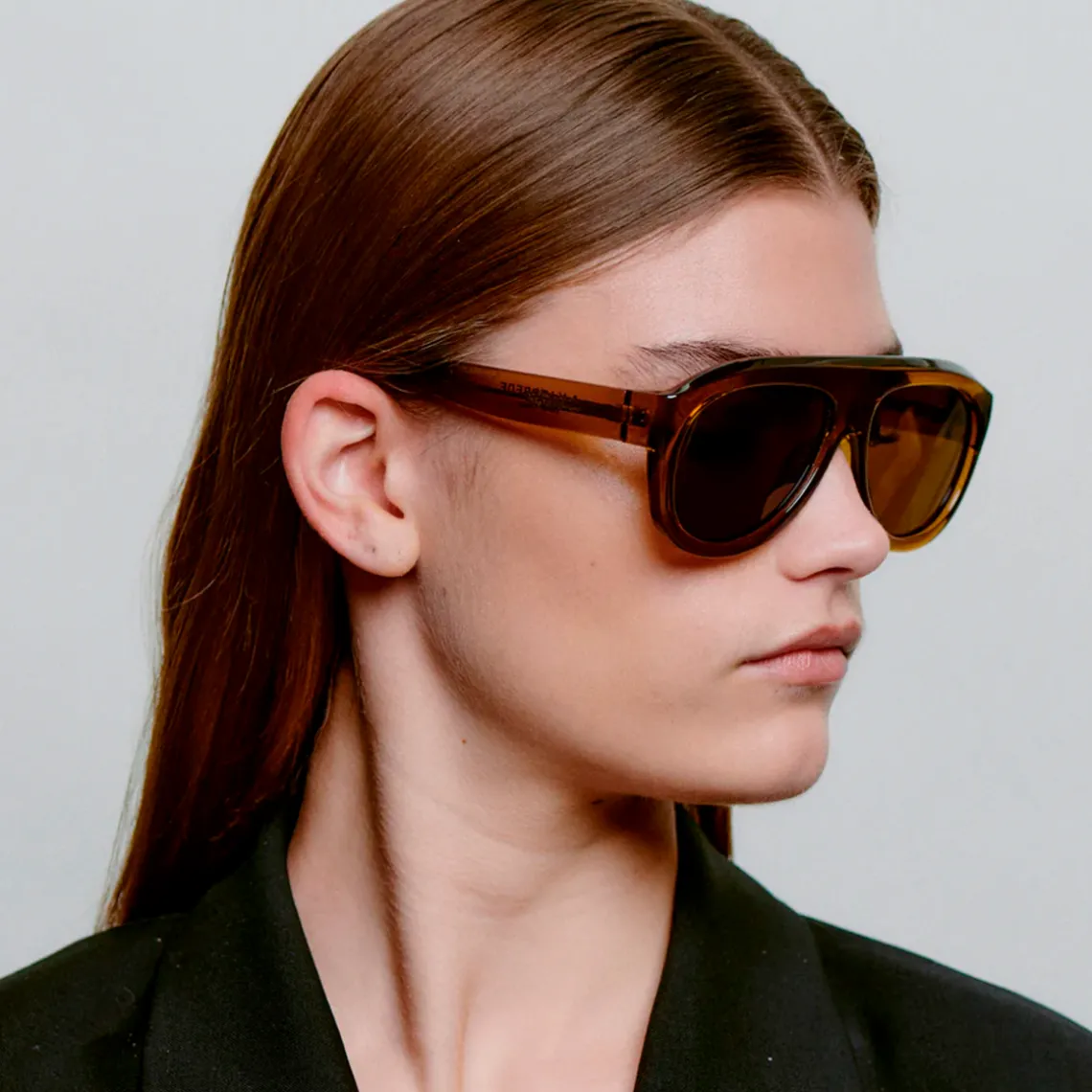 RIO SOLBRILLER | SMOKE TRANSPARENT