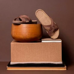 SHANGIES WOMAN NO. 1 | COCOA TONES