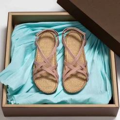 SHANGIES WOMAN NO. 2 | ROSY ROSE