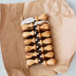 SMØREKNIV MED OLIVENTRÆSSKAFT 13CM