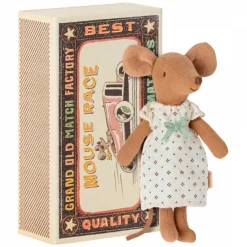 STORESØSTER I BOX 13 CM