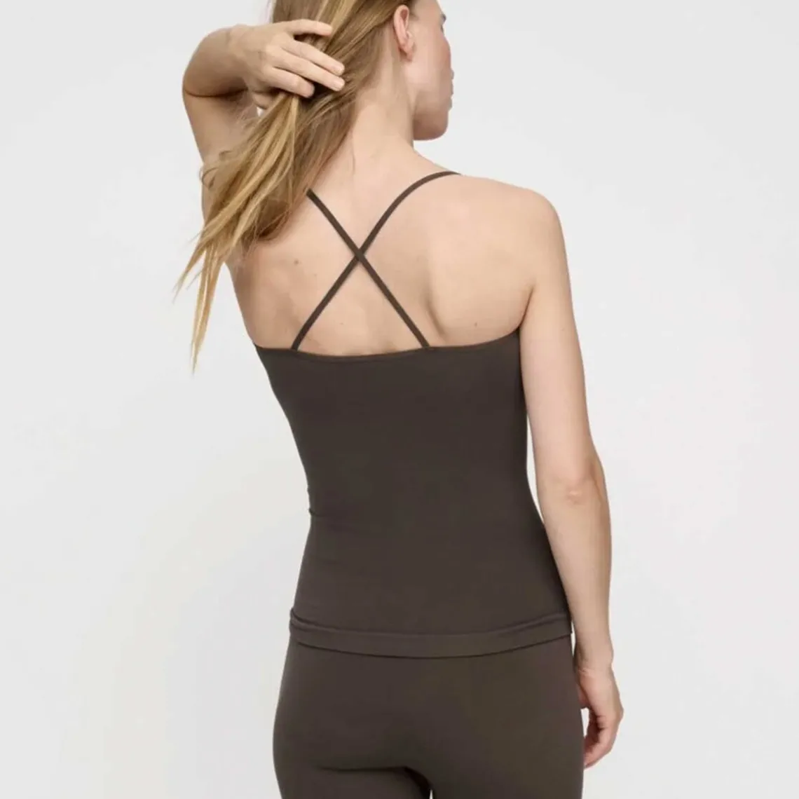 STRETCH TOP | STONE BROWN