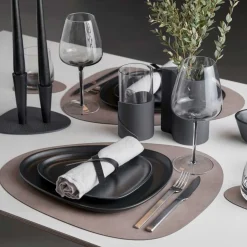 TABLEMAT CURVE LARGE HIPPO 37X44 CM | NOMAD GREY