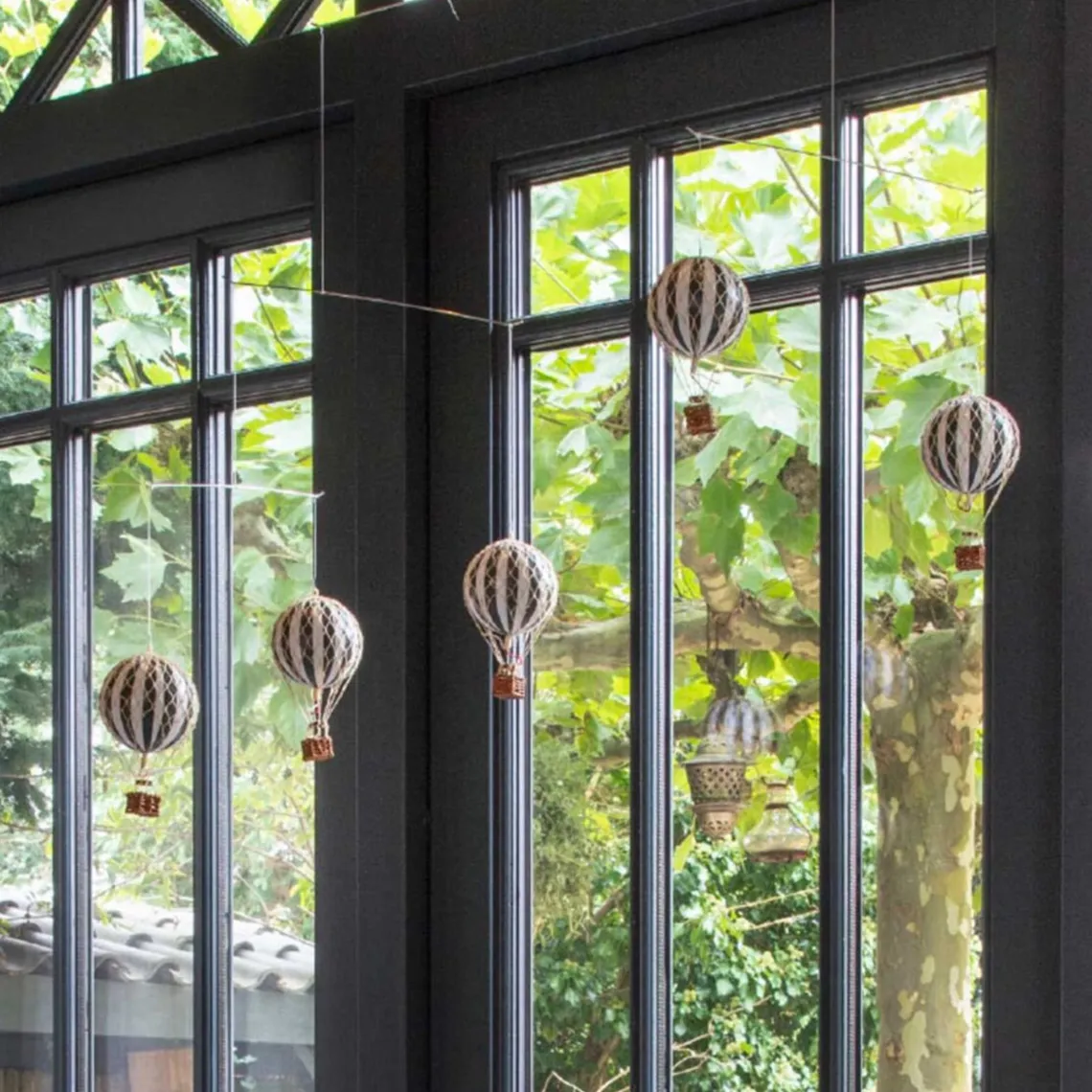 URO M/LUFTBALLONER | SORT/HVID